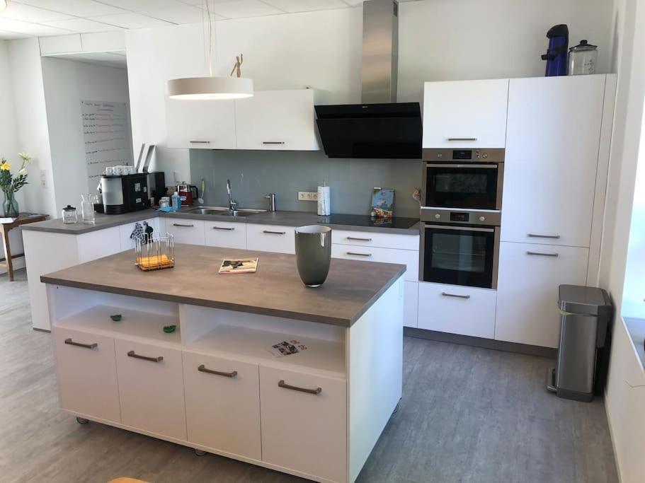 Studio Emdecker Am Delft Apartment Emden Exterior photo